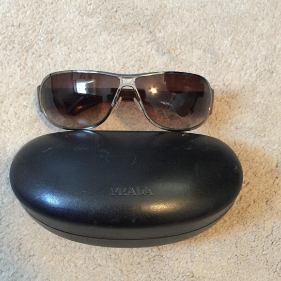PRADA SUNGLASSES - Picture 1 of 2